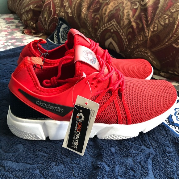 akademiks shoes